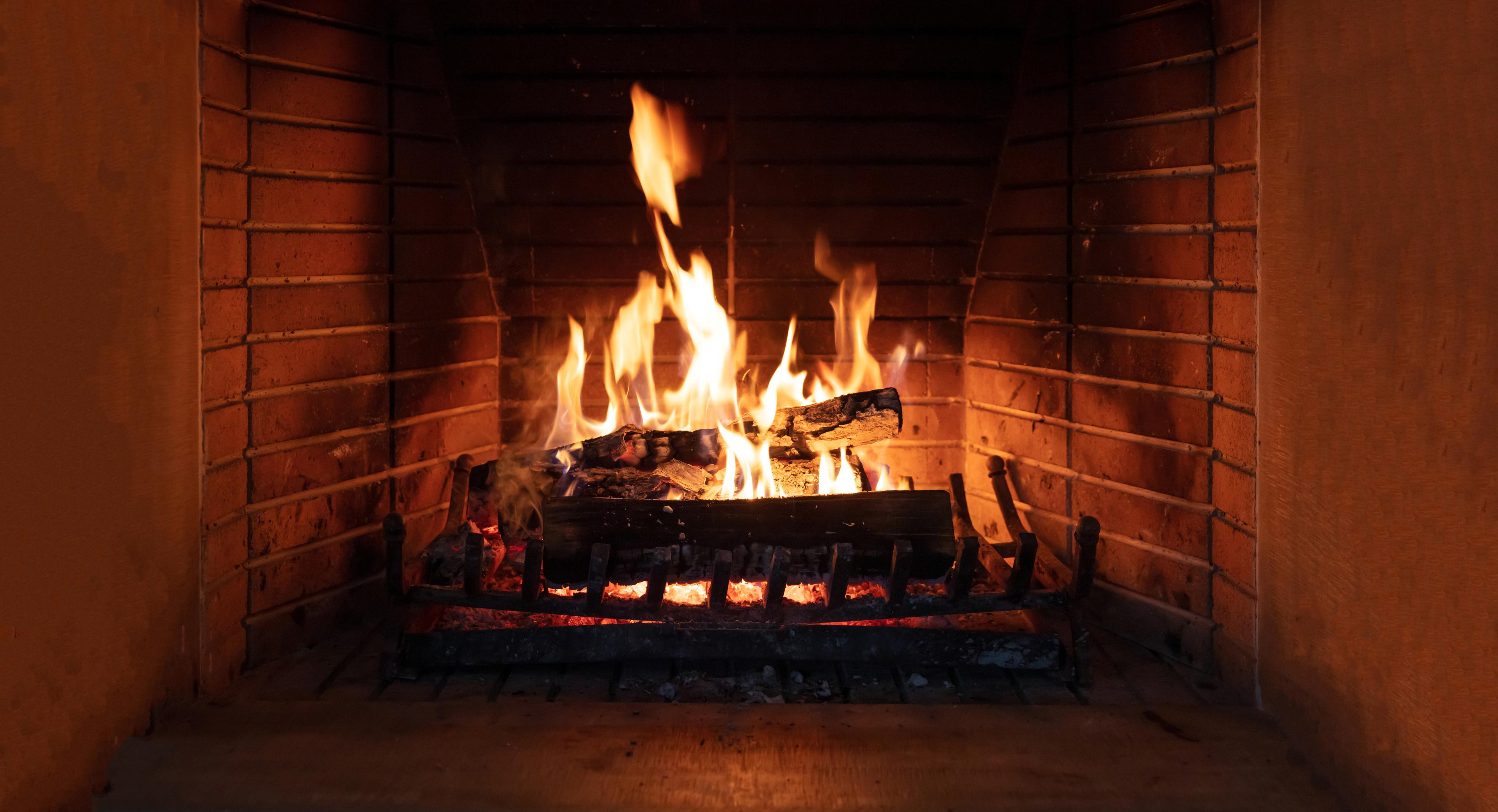 fireplace-fire-burning-cozy-warm-fireside-chris-2022-10-27-02-50-34-utc.JPG
